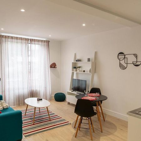 L'Authenticite Apartment Charleville-Mezieres Bagian luar foto